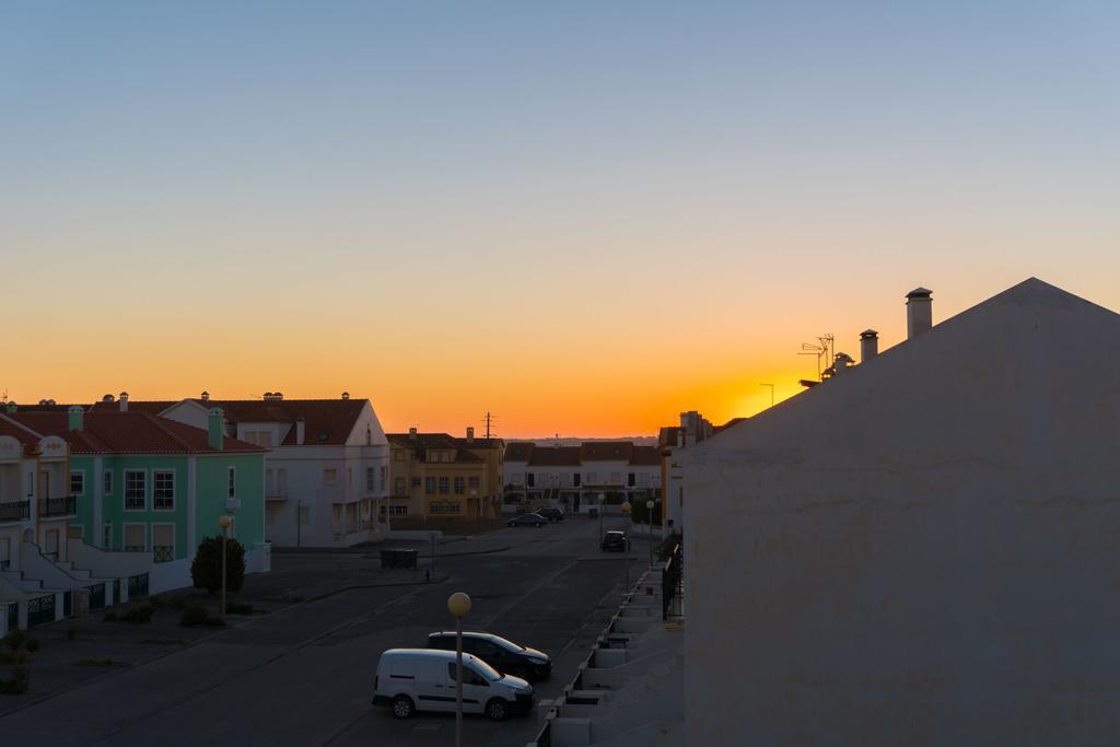 Apartments Baleal: Balconies And Pool Ferrel  Eksteriør bilde